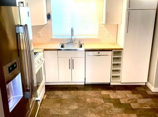 25 Front St APT B, Healdsburg, CA 95448