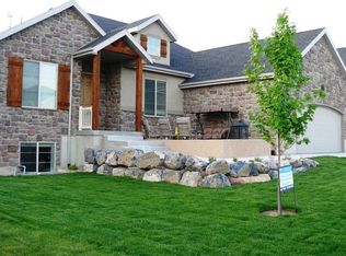 1199 E Saint Joseph St, Layton, UT 84040