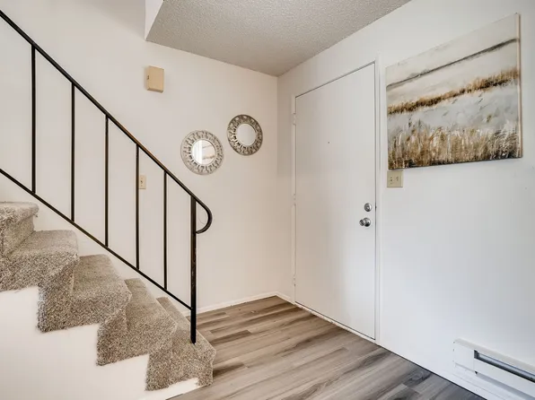 2701 J St NE #B, Auburn, WA 98002