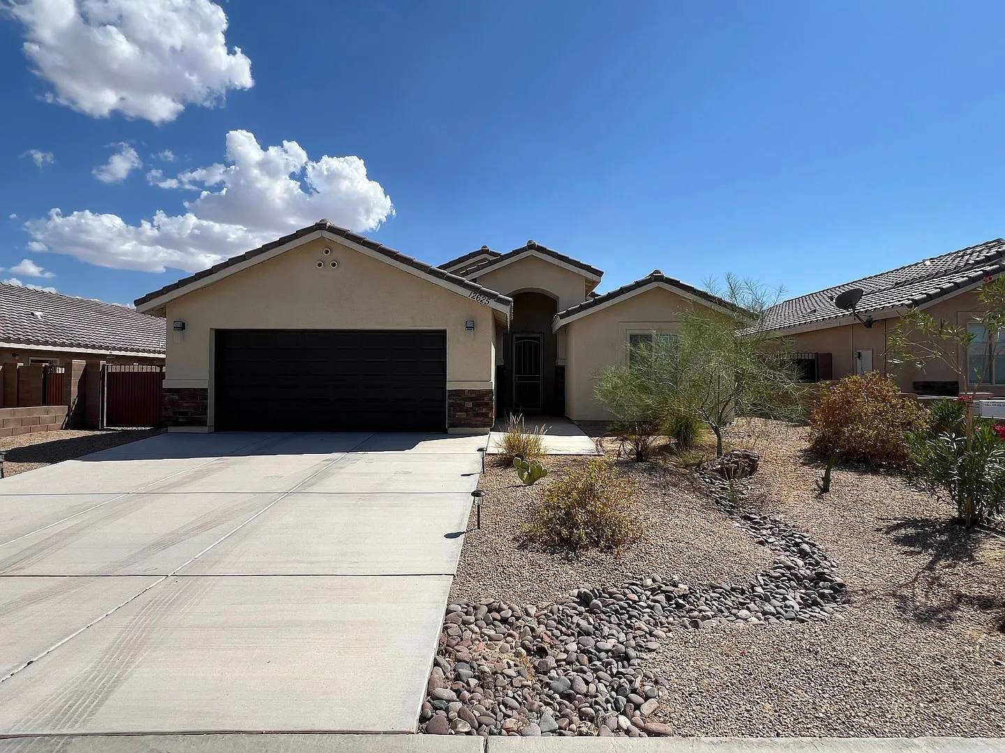 Pool & Spa Home In The Foothills! — Photo 1