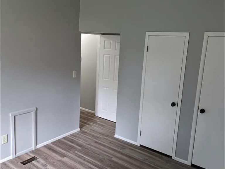 74 Northbound Gratiot Ave #1/2 — Photo 19