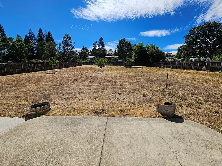 4363 Hickory Ave — Photo 3
