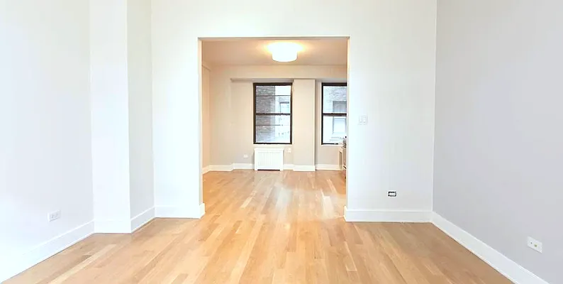 Sold by Compass | media 4
