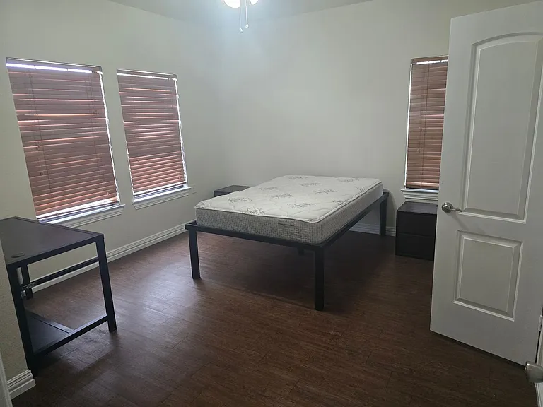 2410 S 2nd St #1373 — Photo 17
