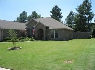 601 Timber Ridge St, Centerton, AR 72719