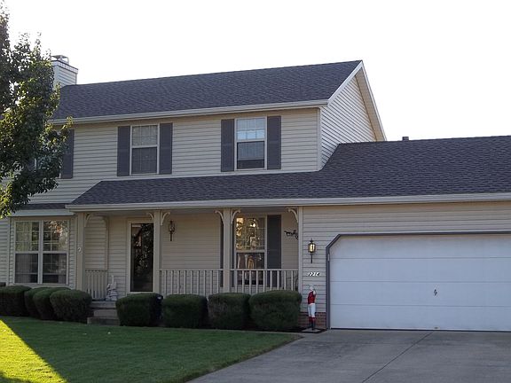 Newly installed 3D roof, Sept.2011.   
