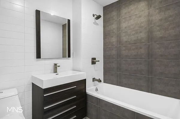 Rented by MNS | media 16