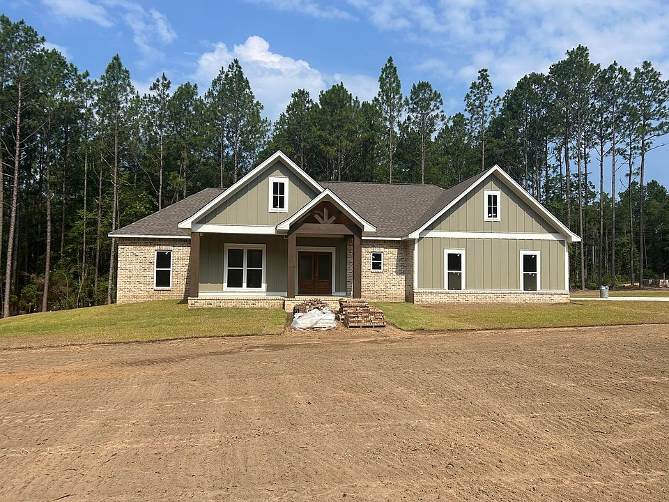 1st image of 6 Thomas Richard Ln