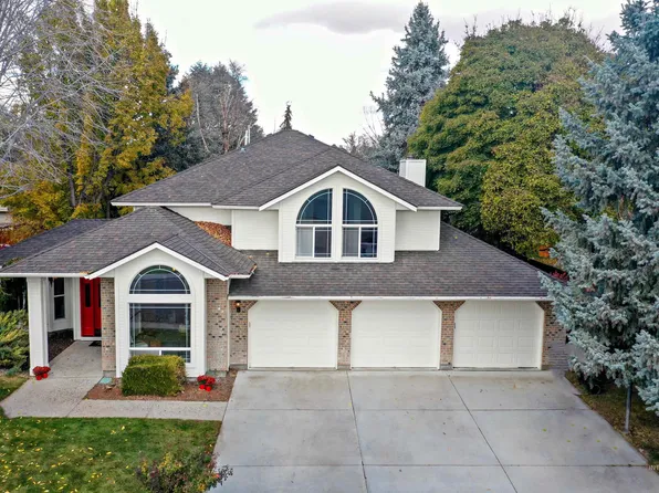 9880 W Alliance Dr, Boise, ID 83704