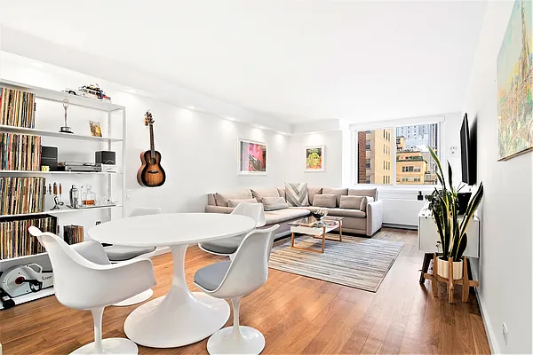 Sold by Compass | media 1