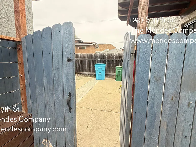 1237 S 37th St #FRONT HOUSE — Photo 35