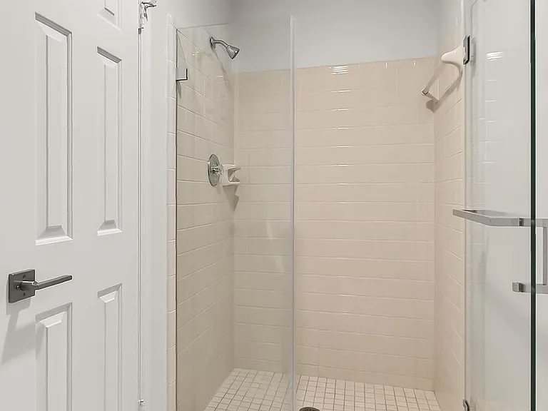 6294 Dunaway Ct — Photo 36