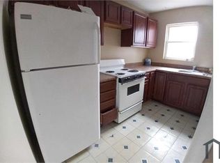 913 Stoll St #2, Brooklyn, MD 21225