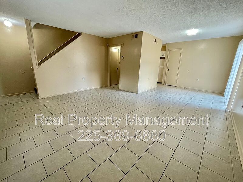 1st image of 10952 Cherry Hill Ave APT 4