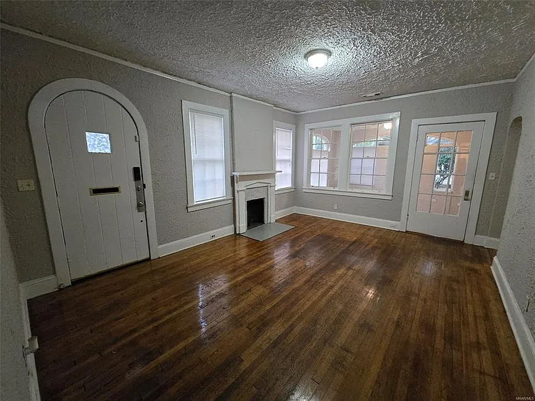 3256 Montezuma Rd — Photo 3