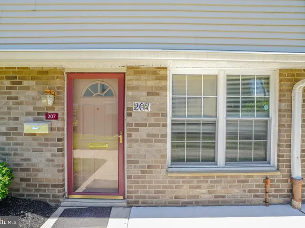 3850 Woodhaven Rd Unit 207, Philadelphia, PA 19154