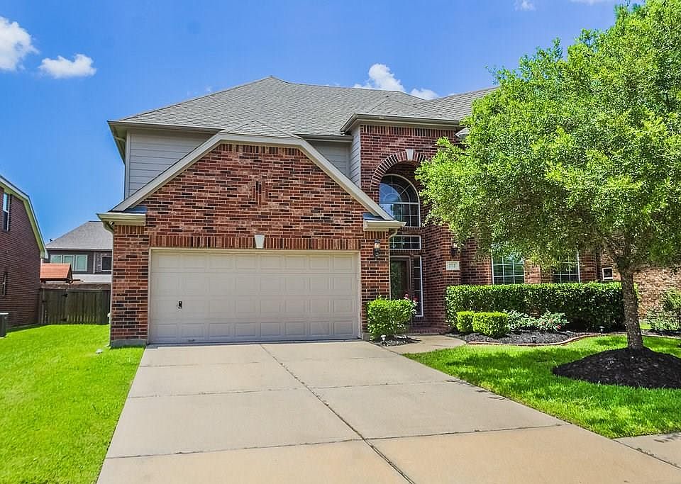 1st image of 2712 Rocky Springs Dr