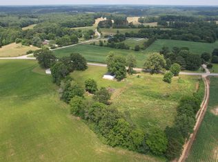 521 Revilo Rd, Leoma, TN 38468