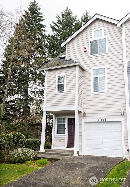 3rd image of 11556 SE 170th Court