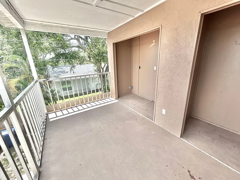 4220 62nd St W — Photo 17