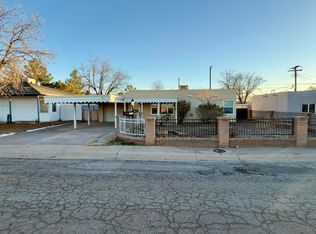 506 Indian Wells Rd, Alamogordo, NM 88310