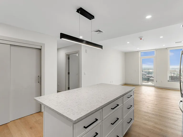 Bank Street Apartments — Photo 16