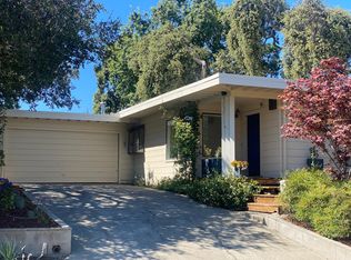 124 Edgehill Dr, San Carlos, CA 94070