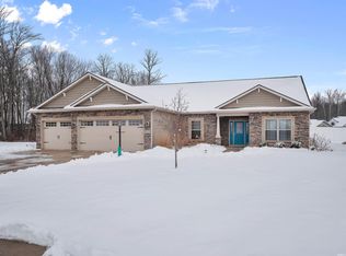 5559 Bjorn Ct, Auburn, IN 46706