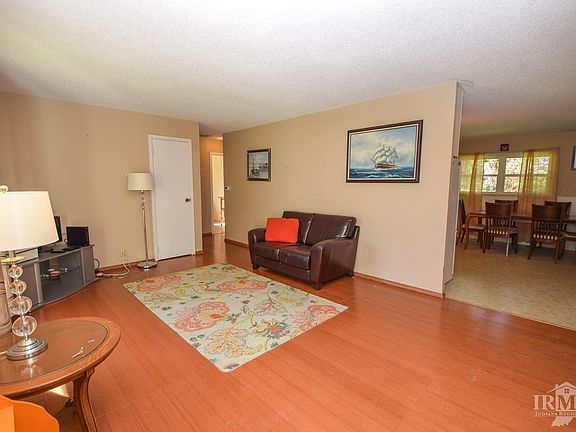 4th image of 2901 N Winston Dr