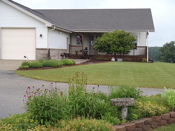 2nd image of 9775 Brewster Ln NE