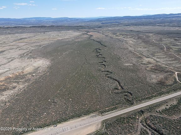 2nd image of W Hwy