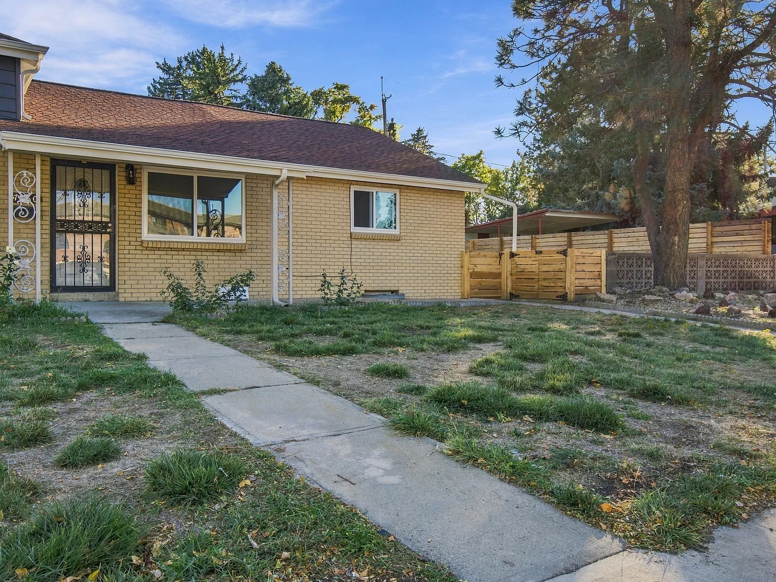 3 bed, 1200 sqft, $3,000 — Photo 4