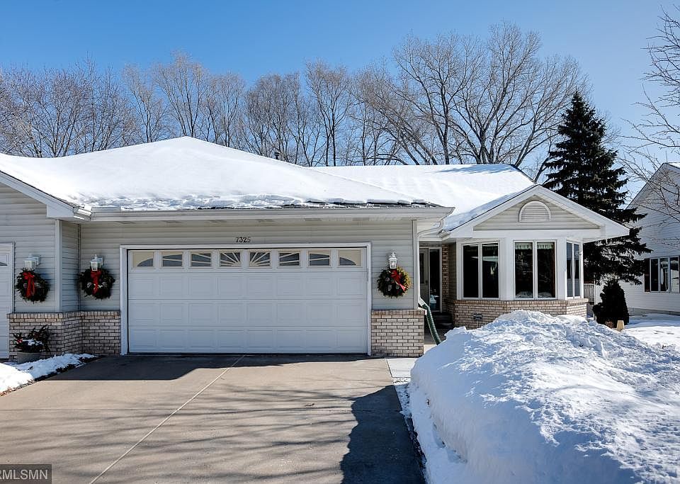 1st image of 7325 Knollwood Dr