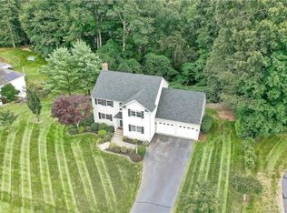104 Fairway Dr, Portland, CT 06480
