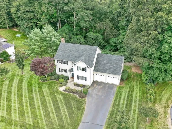 104 Fairway Drive, Portland, CT 06480