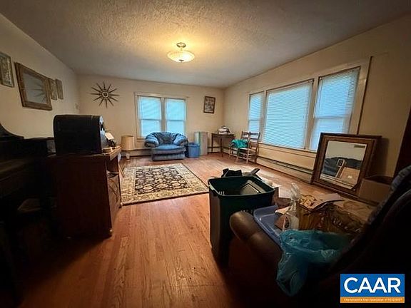 5th image of 3057 Ridge Rd