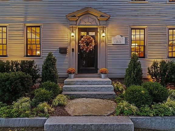 2nd image of 24 Jefferson St