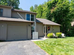 150 Thimbleberry Rd, Malta, NY 12020