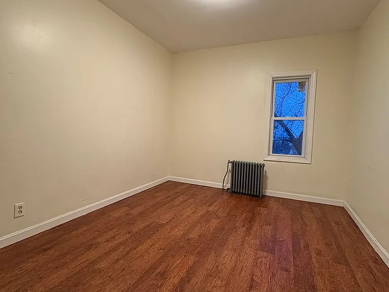 58-60 Temple Street — Photo 10