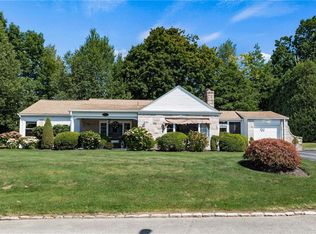 91 S Hill Dr, Cranston, RI 02920