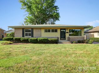 342 E La Porte Dr, Addison, IL 60101