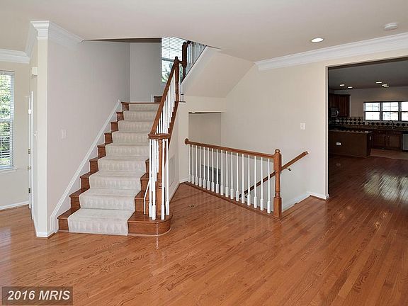 4th image of 4508 English Holly Dr