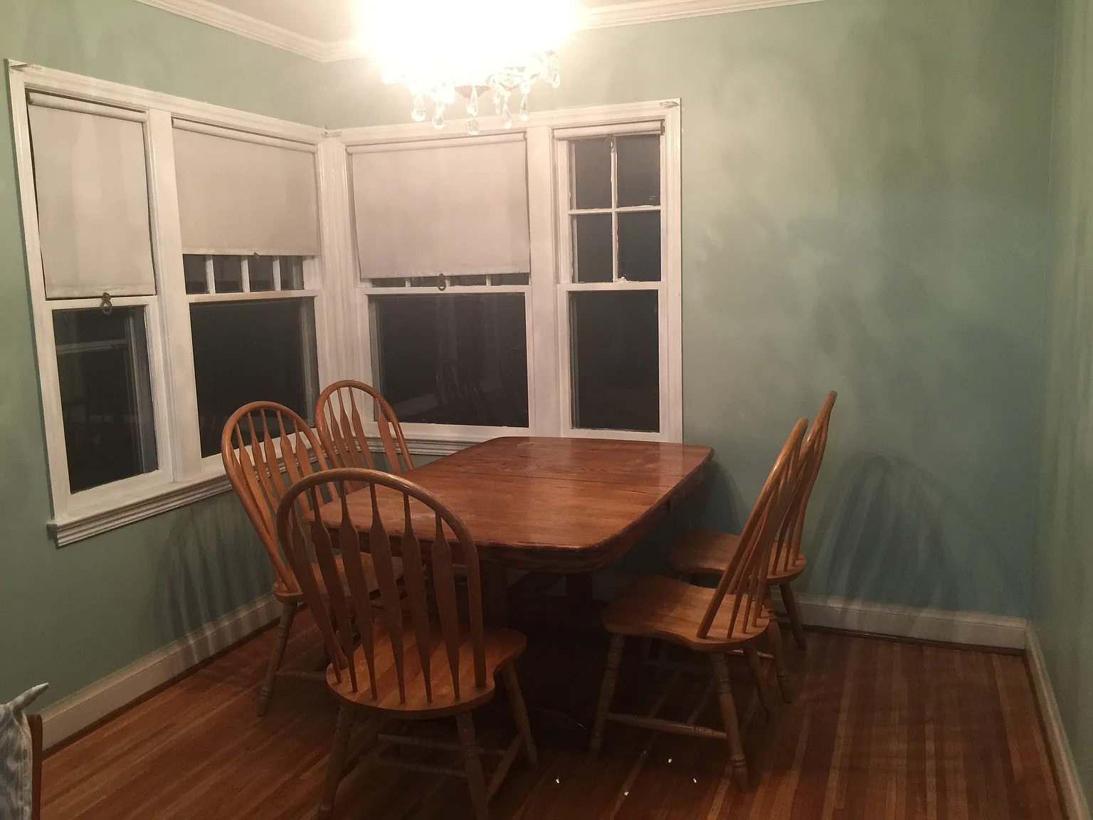 3 bed, 1.5 bath, 1848 sqft, $2,000 — Photo 2