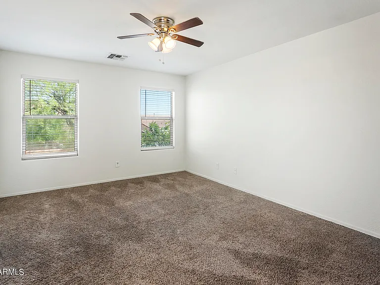 1042 W Desert Basin Dr — Photo 24