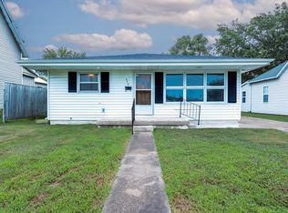 317 Farror St, Moberly, MO 65270