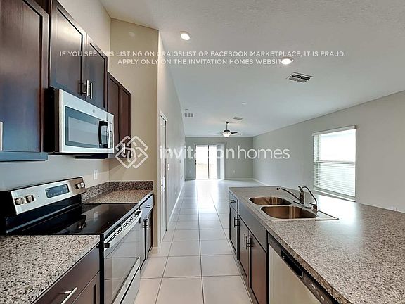 5th image of 7113 Amelia Cove Ct