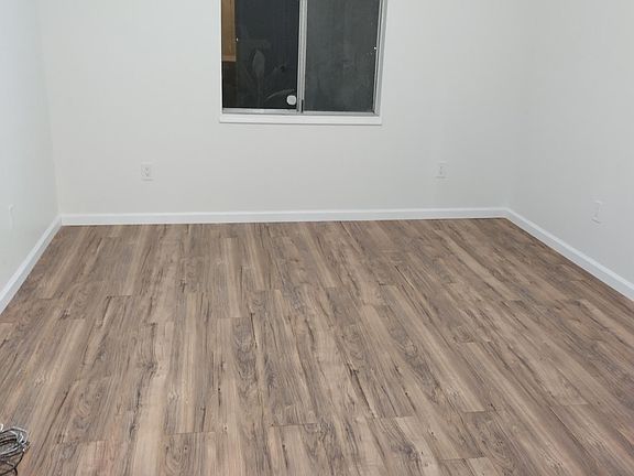 5th image of 265 S 21st St