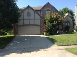 7711 W Shadow Lakes St, Wichita, KS 67205