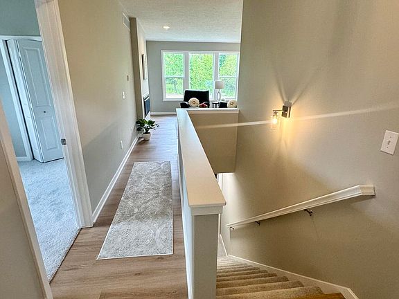 2nd image of 204 Stratford Dr