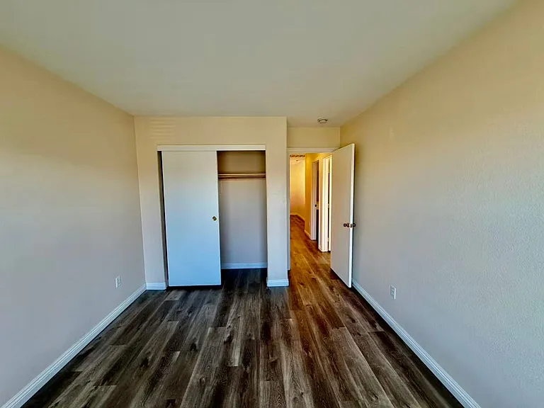 9137 Wine Cellar Ave — Photo 13